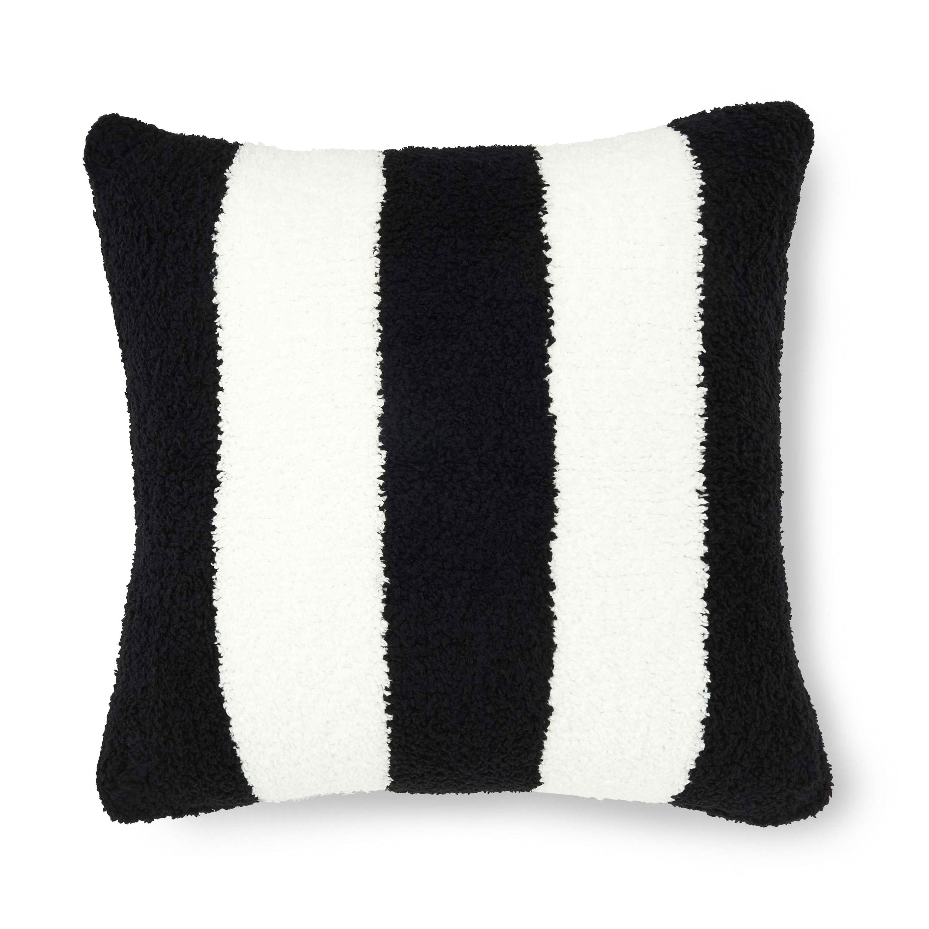 CUSHION COVER / BORDER