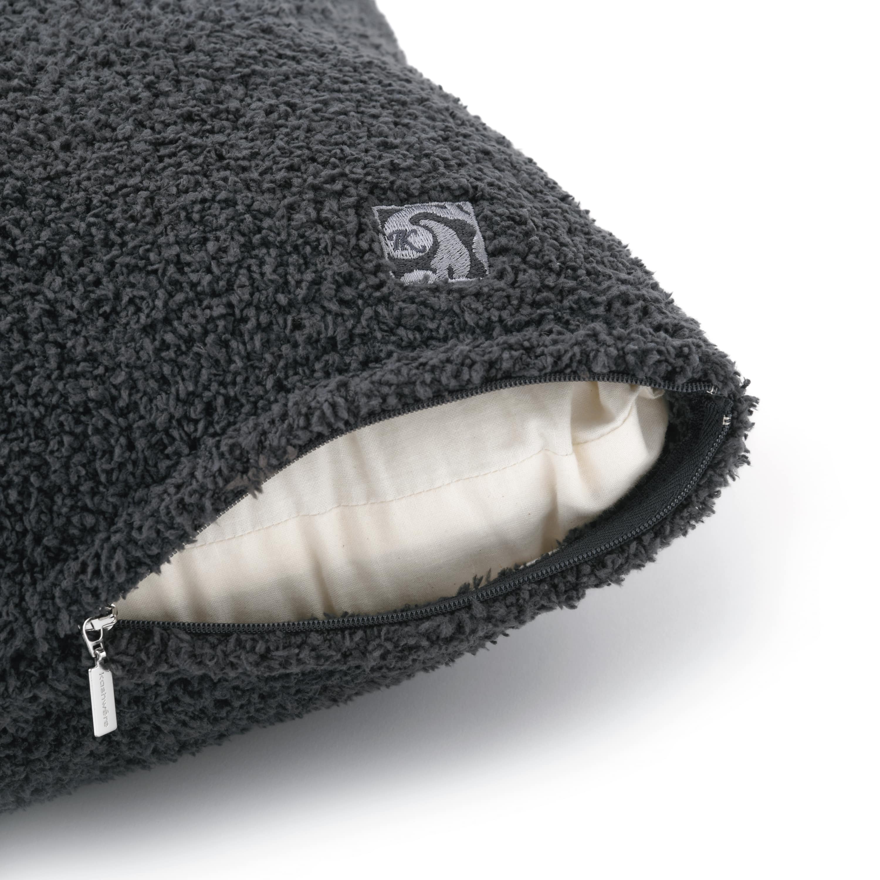 CUSHION COVER / SOLID