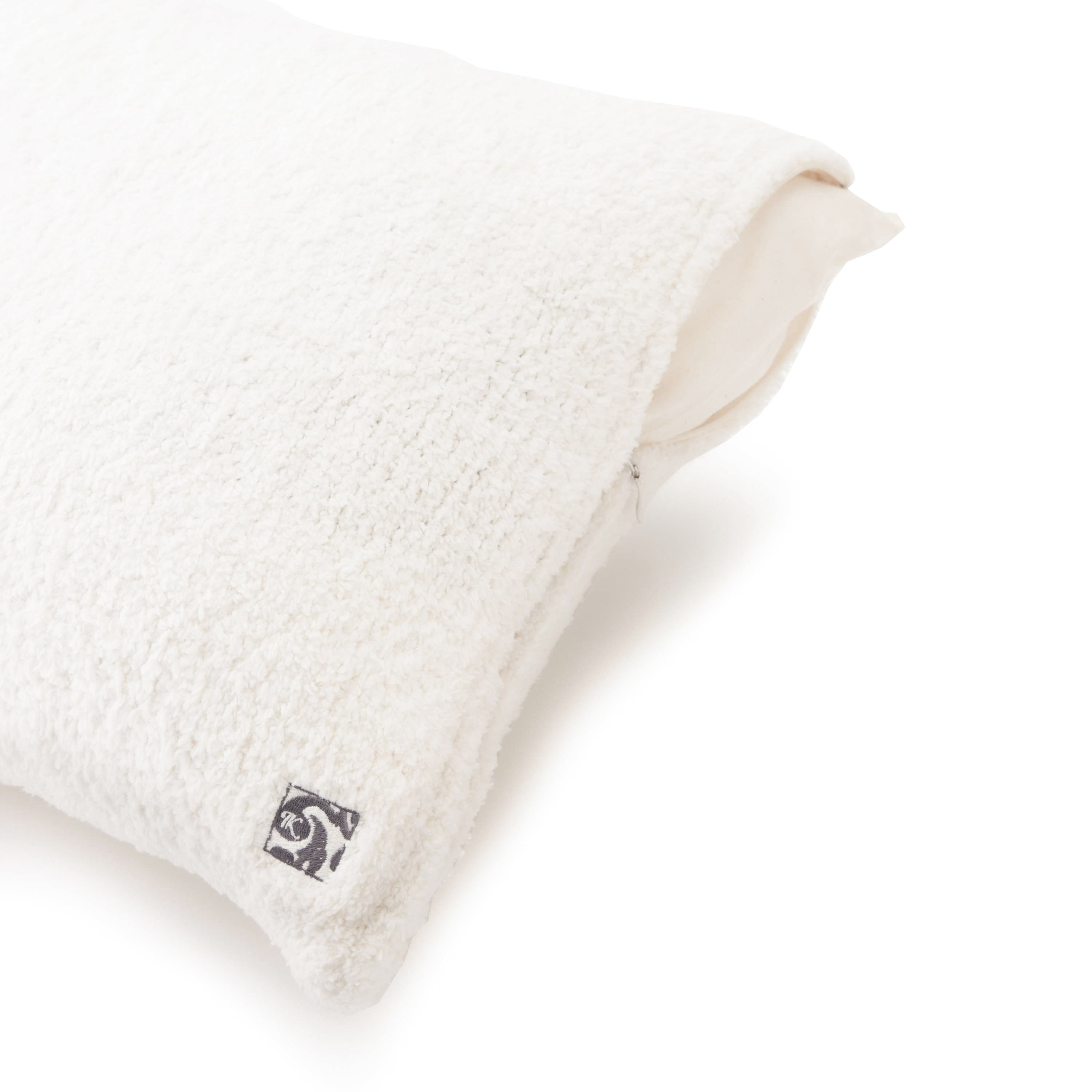 PILLOW CASE / INITIAL