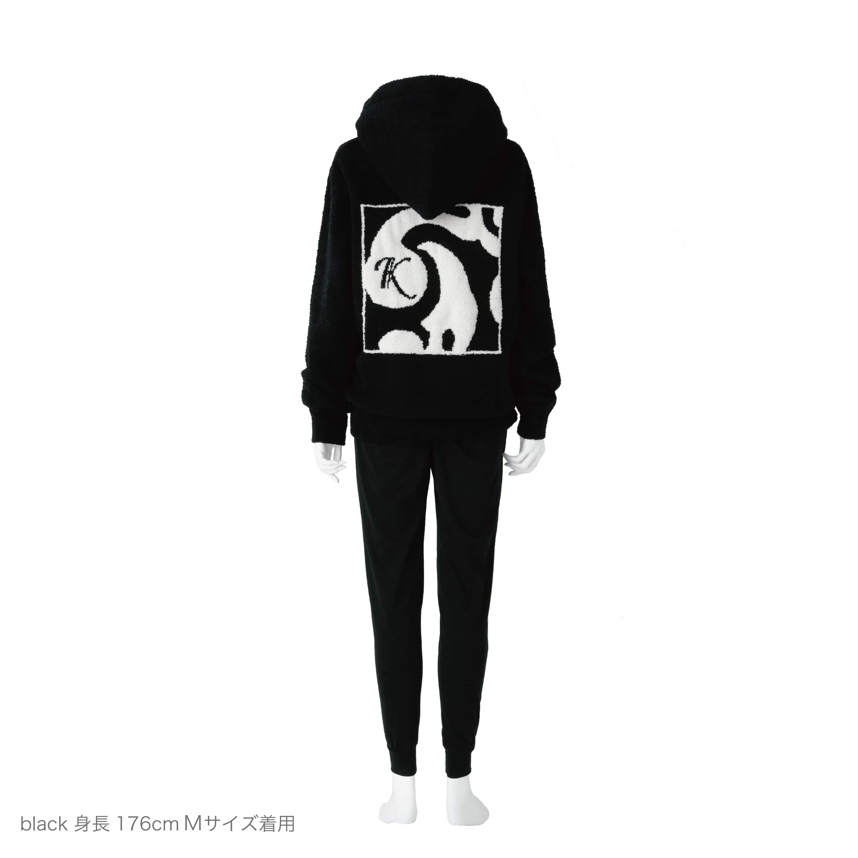 PULLOVER HOODIE / LOGO(M black/creme): WEAR | kashwere Japan ...