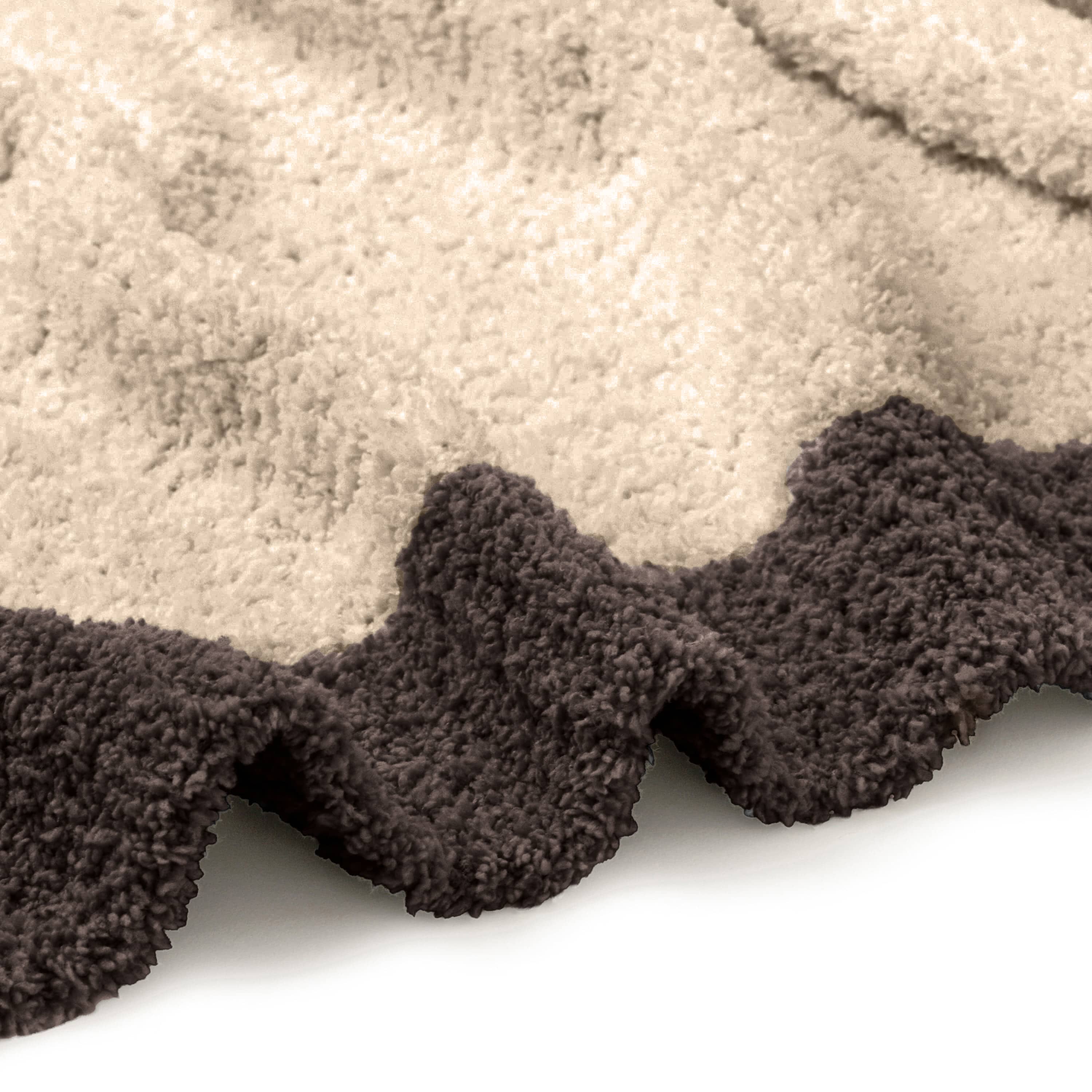 NAP BLANKET / TRIM