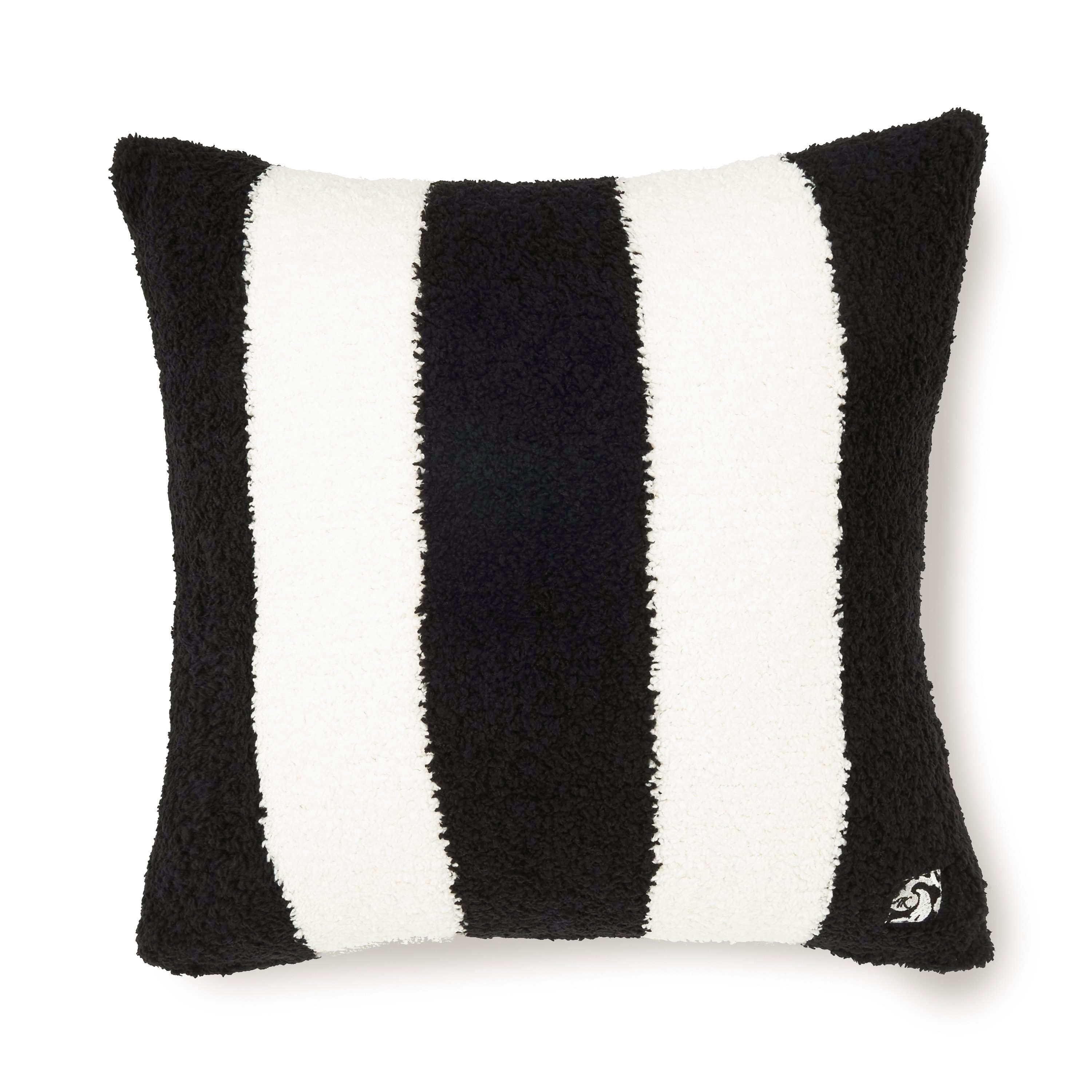 CUSHION COVER / BORDER