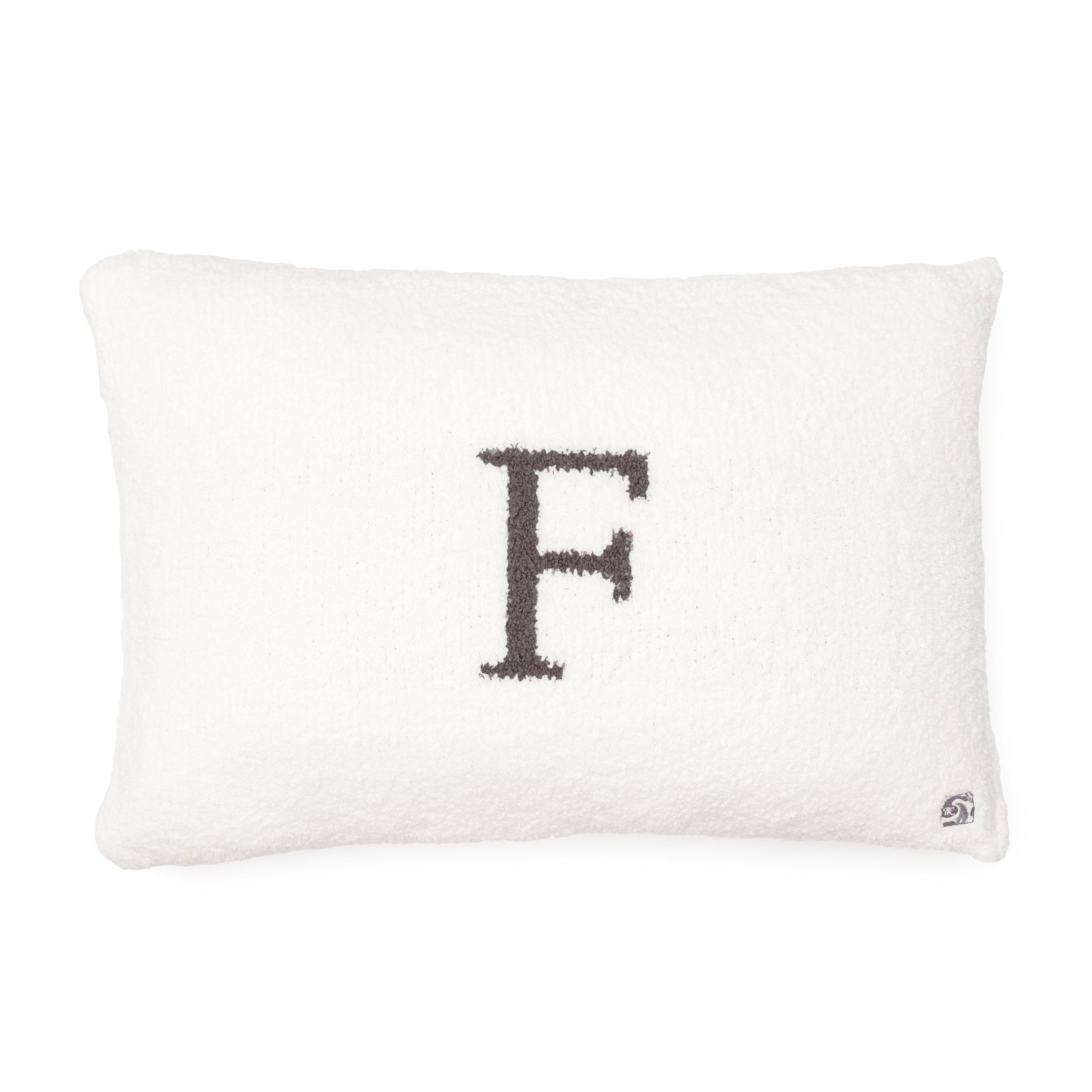 PILLOW CASE / INITIAL