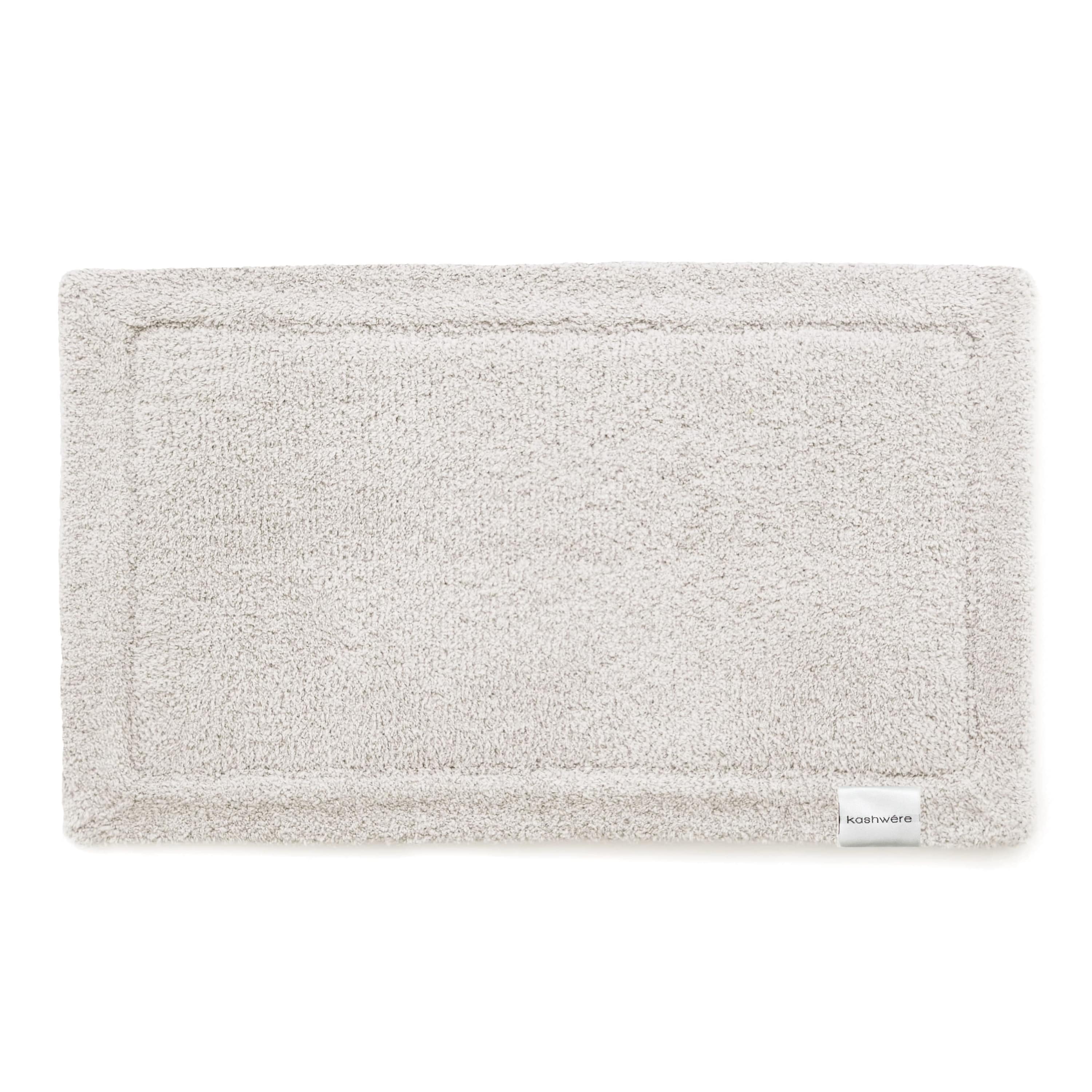 BATH MAT / SOLID