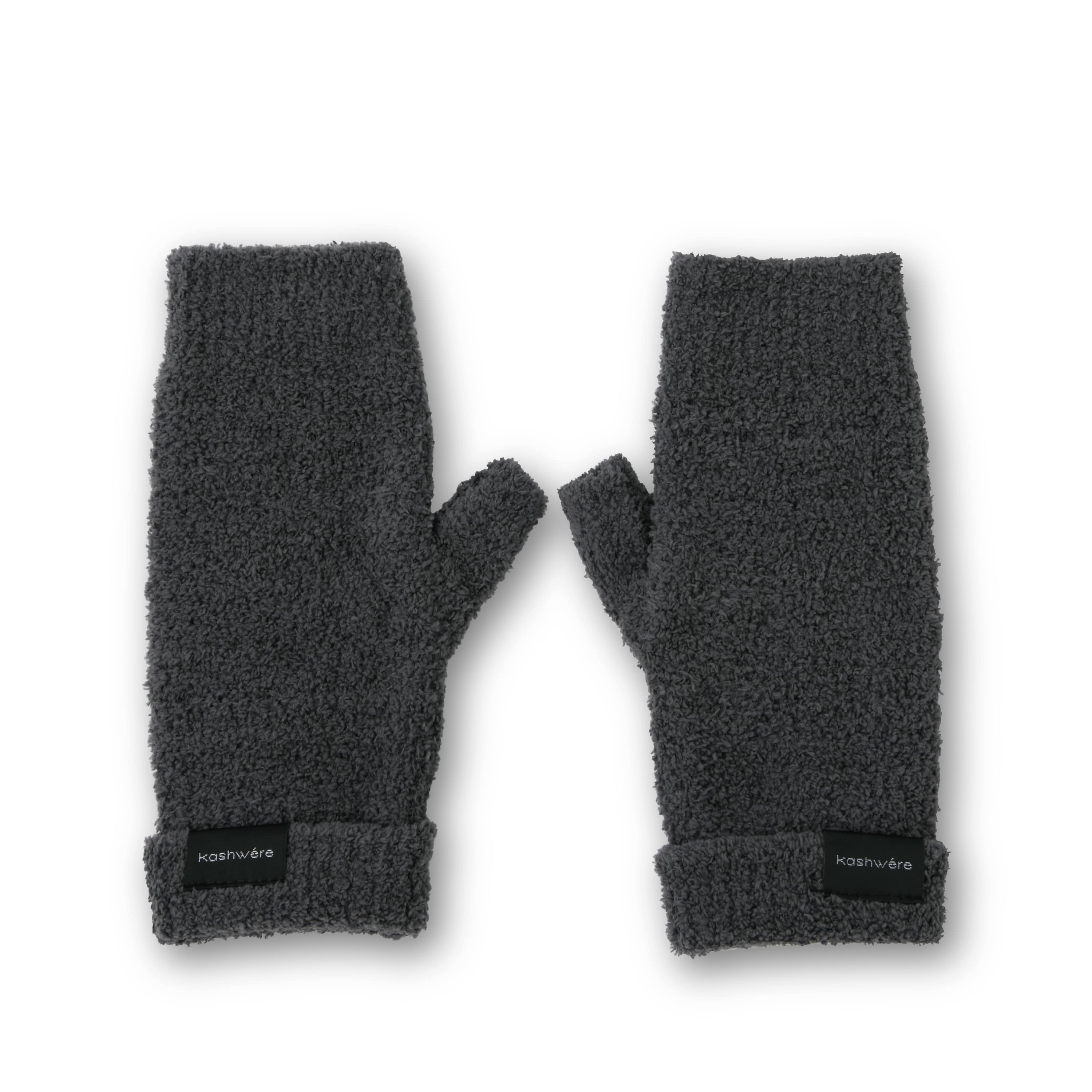 FINGERLESS MITTENS